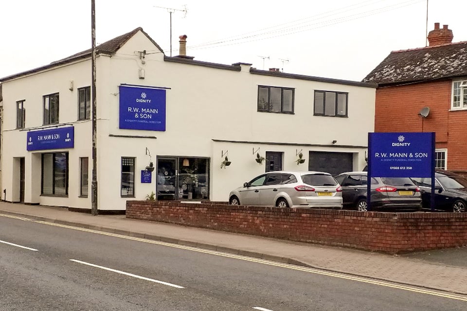 R. W. Mann & Son Funeral Directors in Leominster, Hertfordshire.