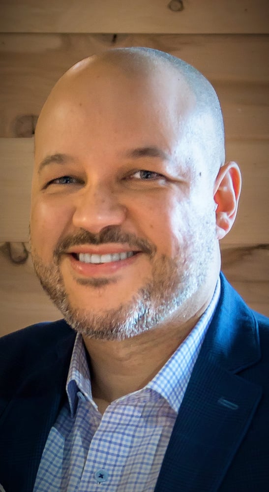 Allstate Insurance Agent Frank Giovanni De Lemos