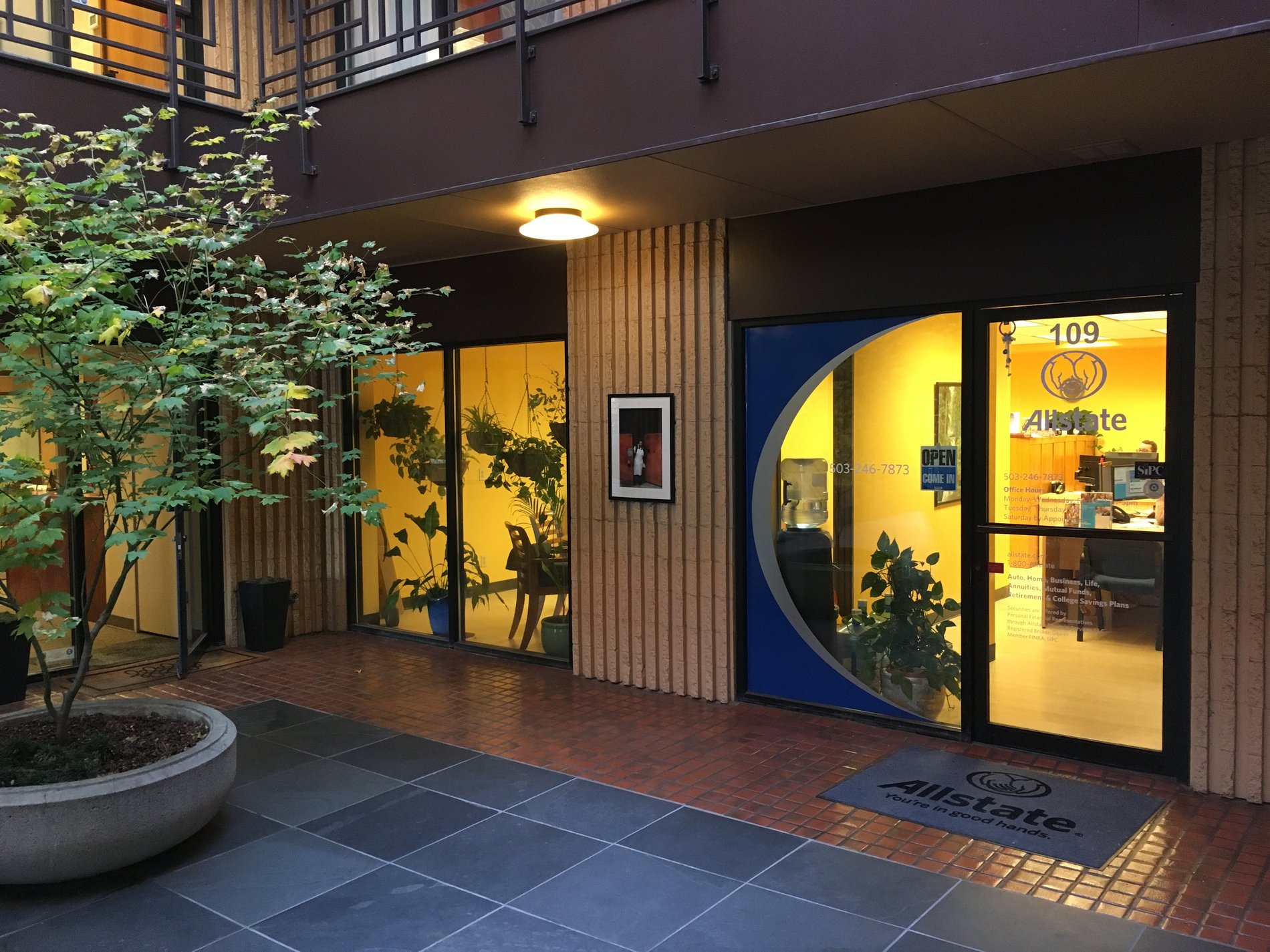 Photo gallery image