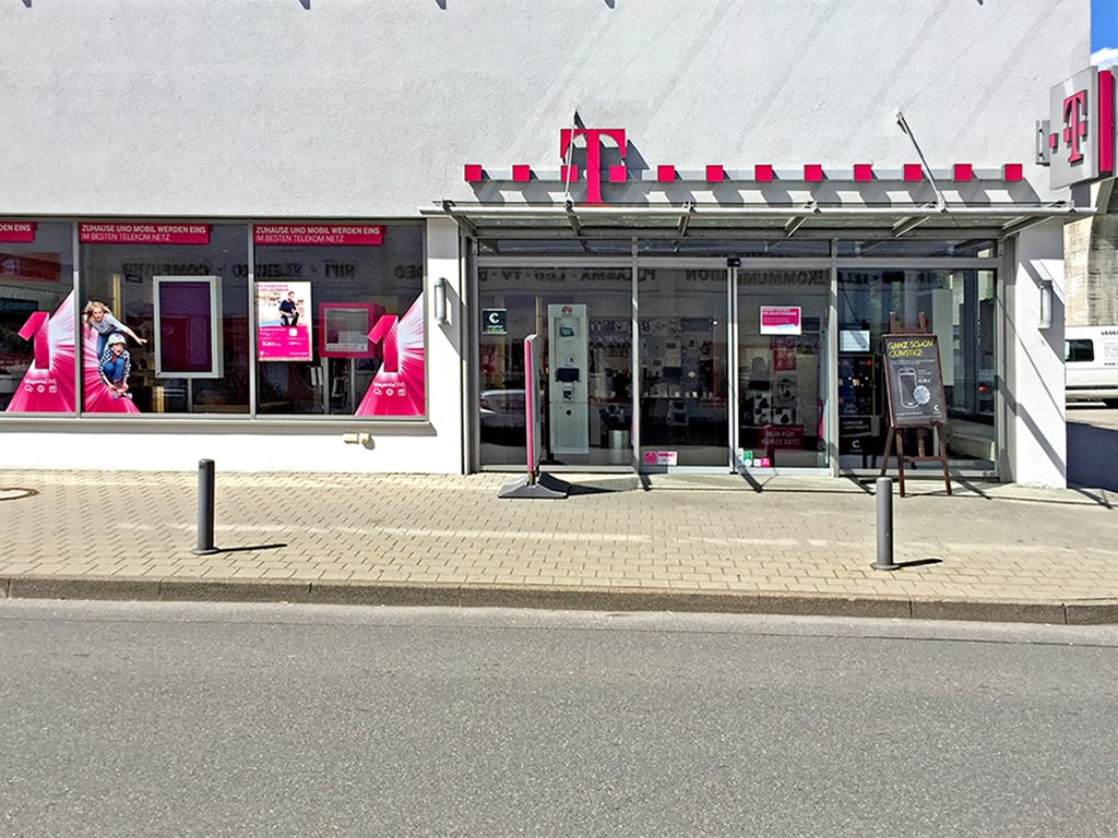 Store photo