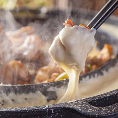 メインが選べる『チーズタッカルビorチーズ骨付きカルビ』コース【2h飲放付8品3500円】