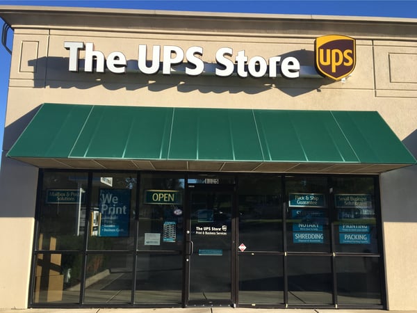 Facade of The UPS Store Elfindale Corners