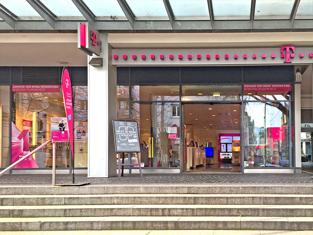 Store photo
