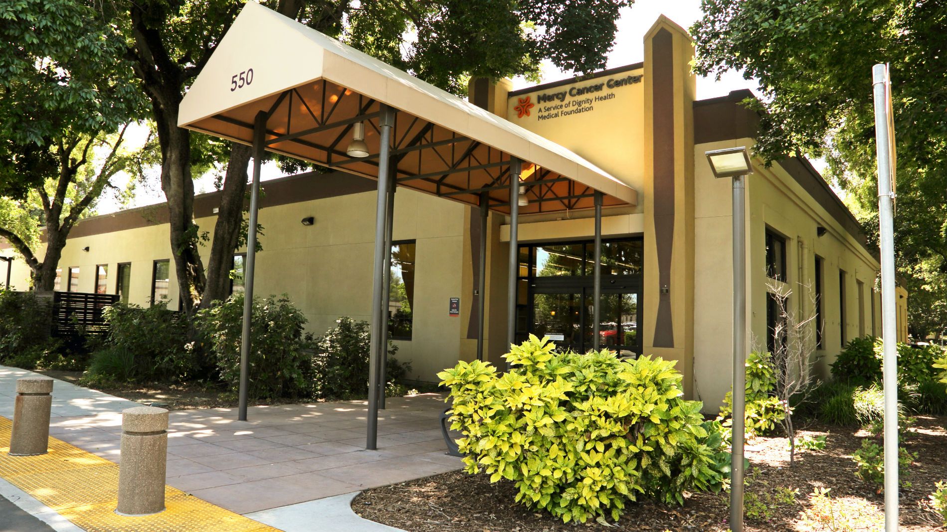 Mercy Cancer Center - C Street