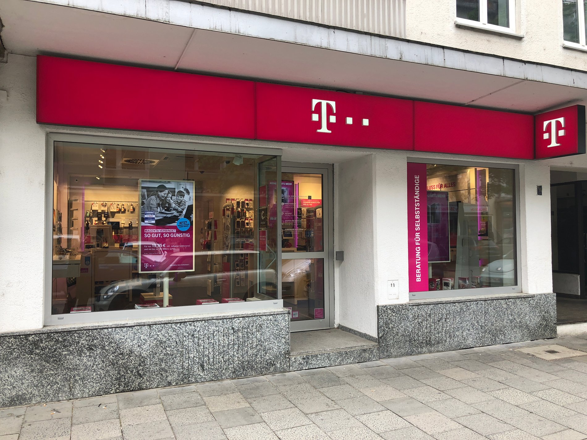 Store photo