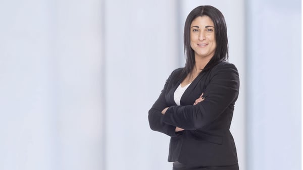 Sonia Accursio. Ihre Ansprechpartnerin für die Barmenia Versicherung in Karlsruhe.