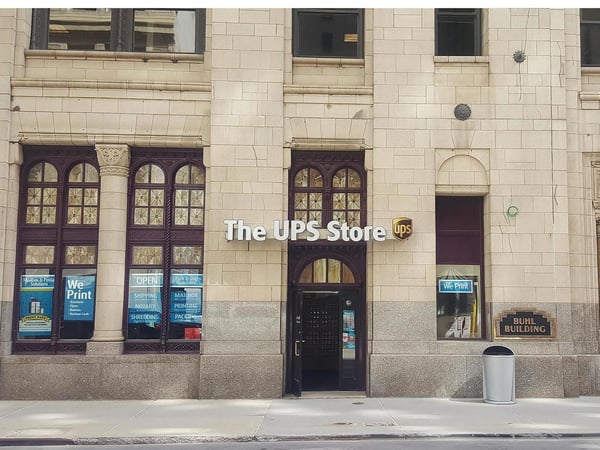 Facade of The UPS Store Downtown Detroit in Buhl Building