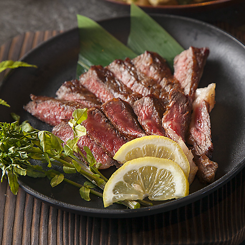 牛肉のステーキ