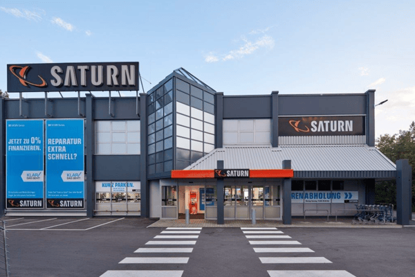 Aussenansicht Saturn Reutlingen