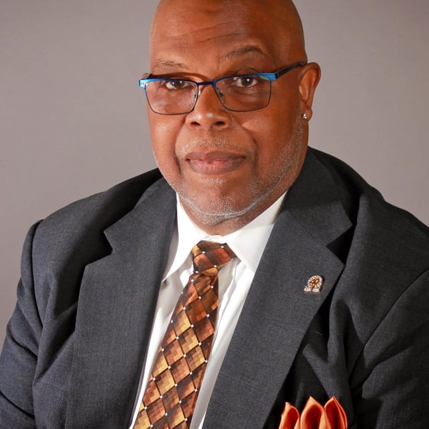 Agente de seguros de Allstate Winfred D. Collins