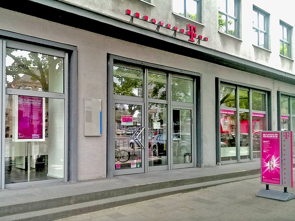 Store photo