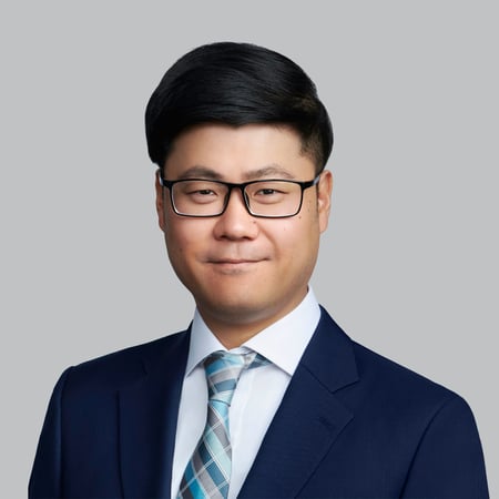 Roger Park Advisor Headshot image