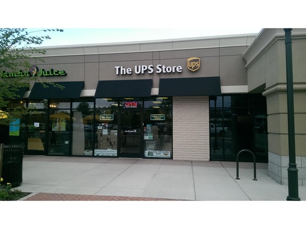 Facade of The UPS Store Greenwood Village