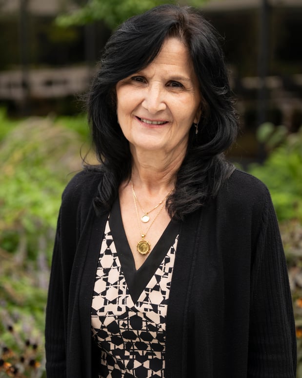 Carousel Associate Image