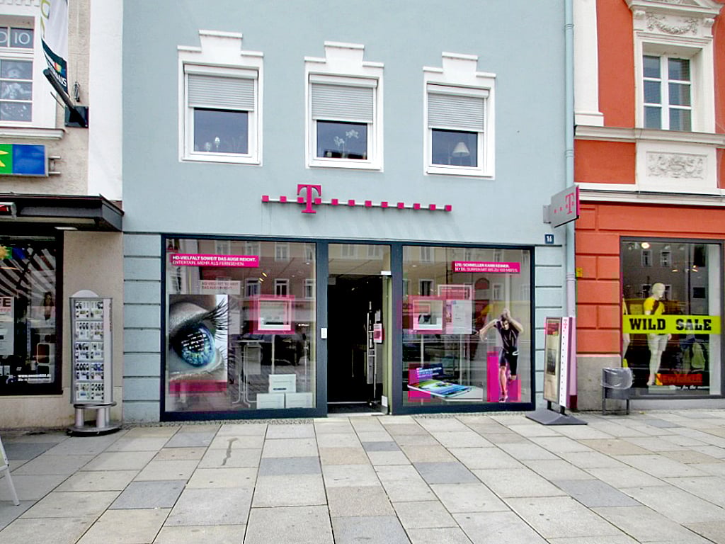 Store photo