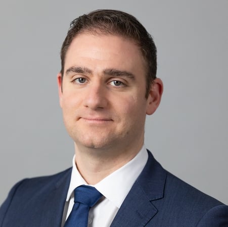 Adam Jakubowitz, CFA® Advisor Headshot image