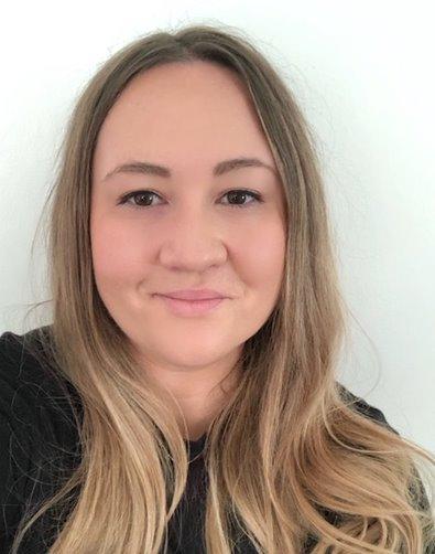 Photo of Lindsay Turner