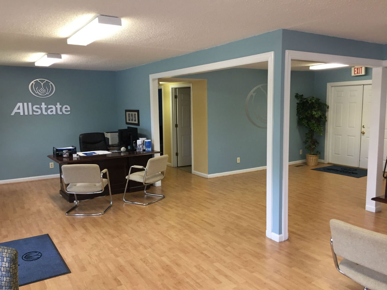 Photo gallery image