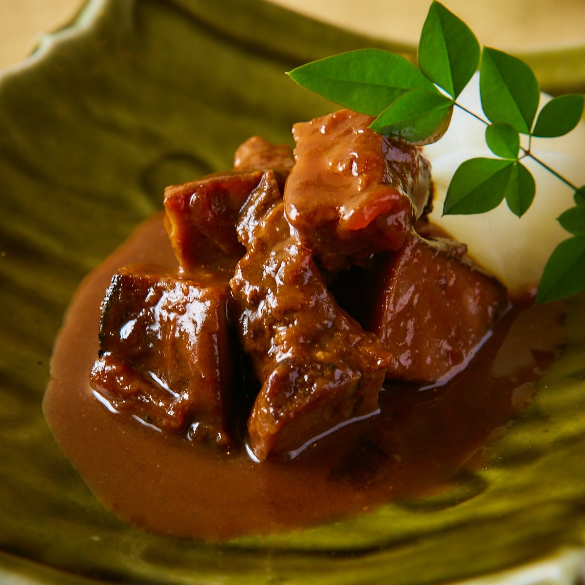牛タンの旨煮