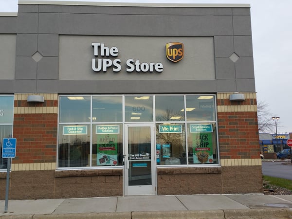 Facade of The UPS Store Champlin