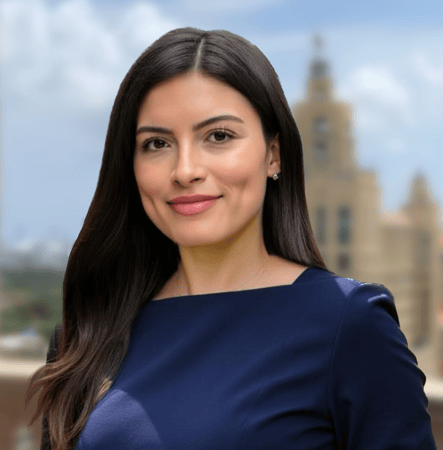 Photo of Luisa Arias Baker