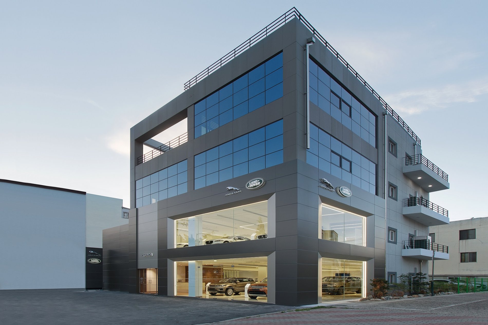 about store image