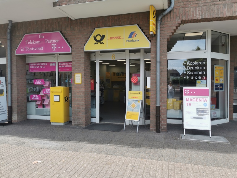 Store photo