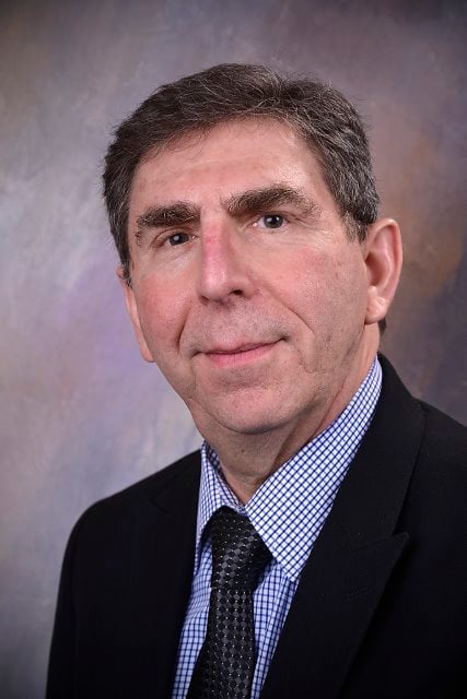 Photo of Steven Simon