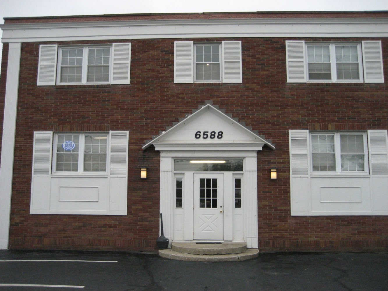 Photo gallery image