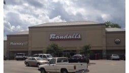 Randalls store front picture at 8040 Mesa Dr in Austin TX