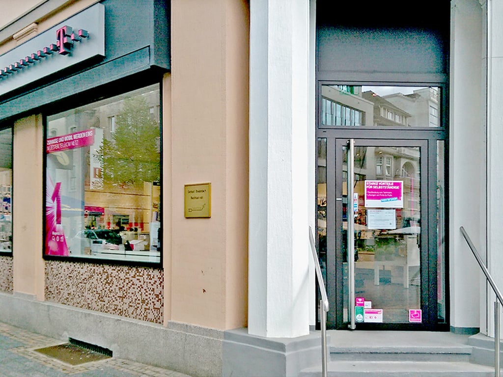 Store photo