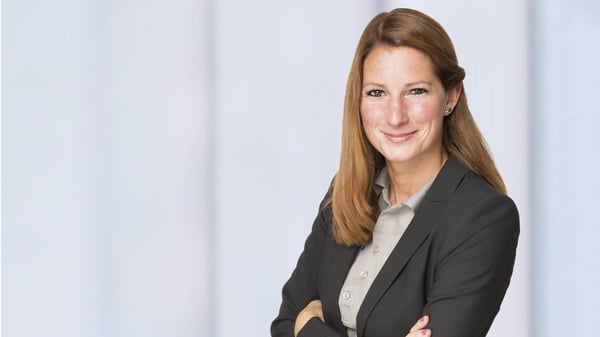 Franziska Fox. Ihre Ansprechpartnerin für die Barmenia Versicherung in Essen.