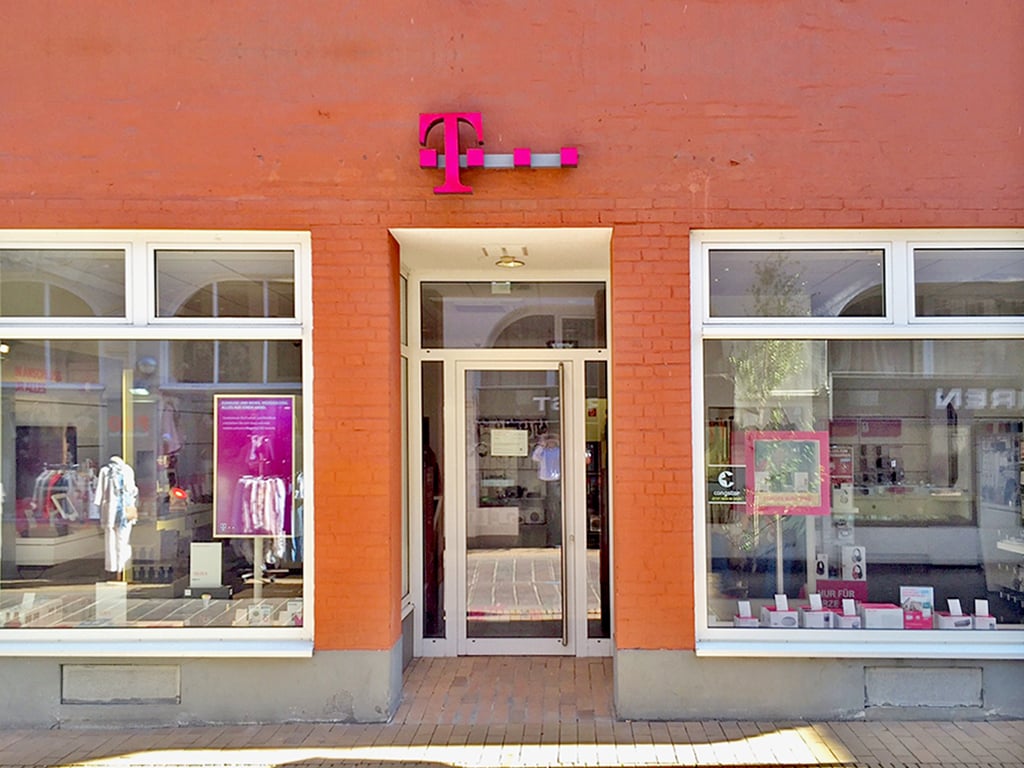 Store photo