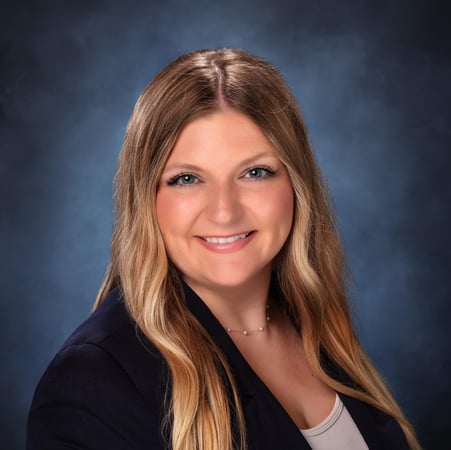 Photo of Sara M. Voss