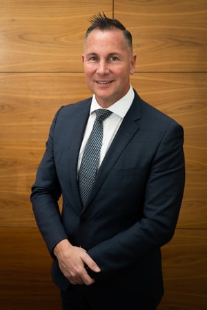 Anthony Roberts's headshot