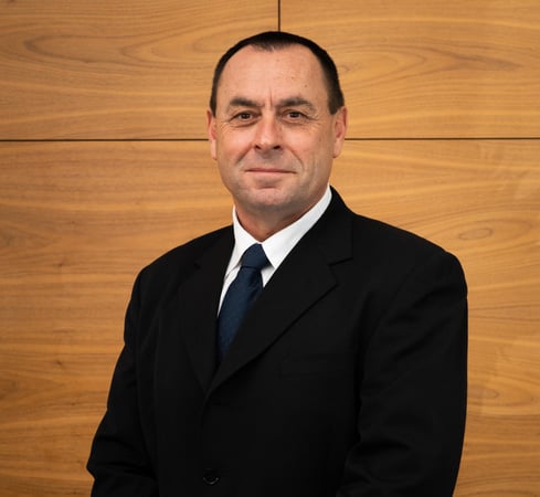 Robert Zukiewicz's headshot