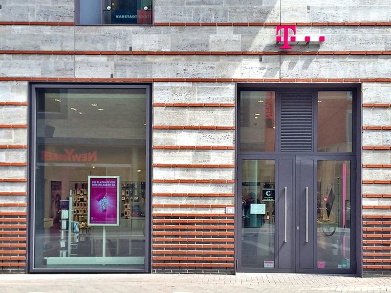 Store photo