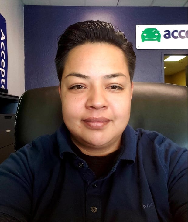 Ashly Avila ? Ashly Avila : Agent Photo