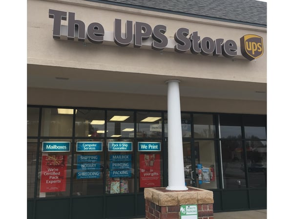 Facade of The UPS Store Walkertown Commons