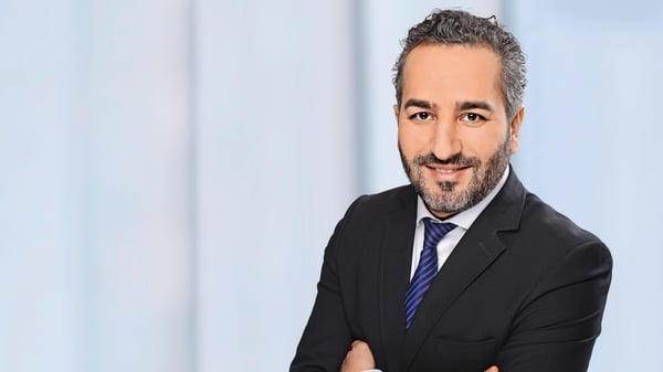 Serdar Uyanik. Ihr Ansprechpartner für die Barmenia Versicherung in Köln.