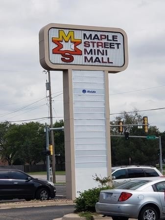 Conveniently located right across the street from Towne West Mall!!!