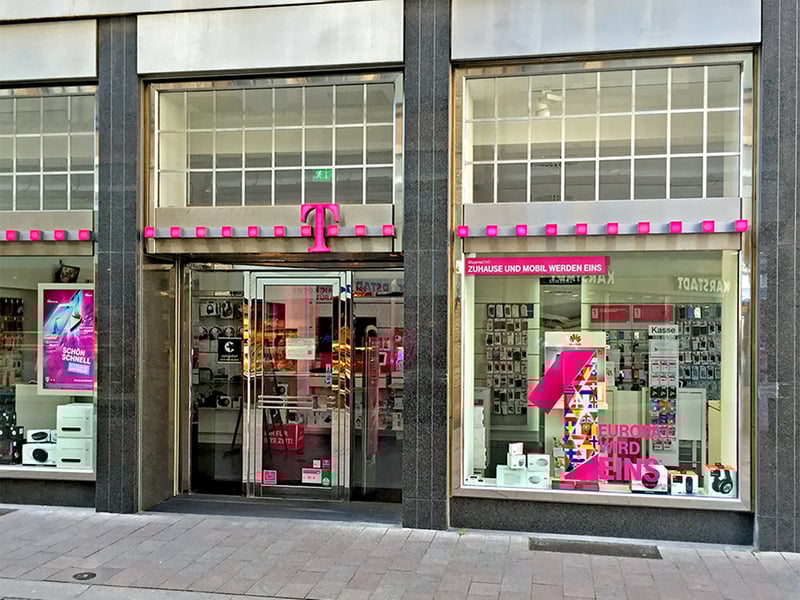 Store photo