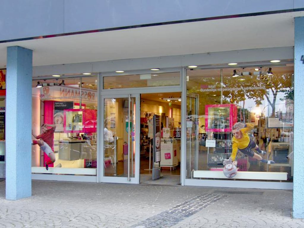 Store photo
