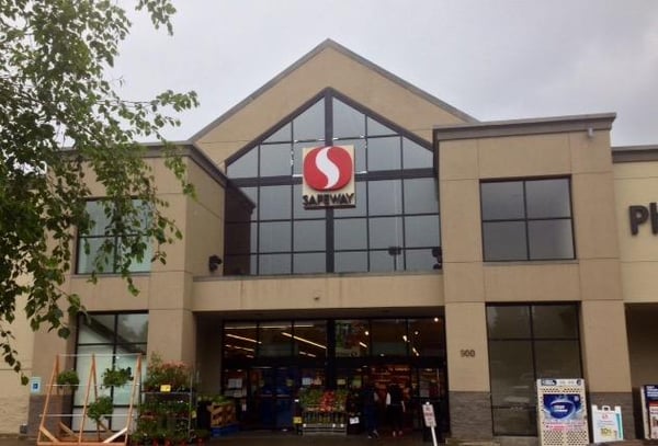 Safeway Store Front Picture at 900 N Callow Ave in Bremerton WA