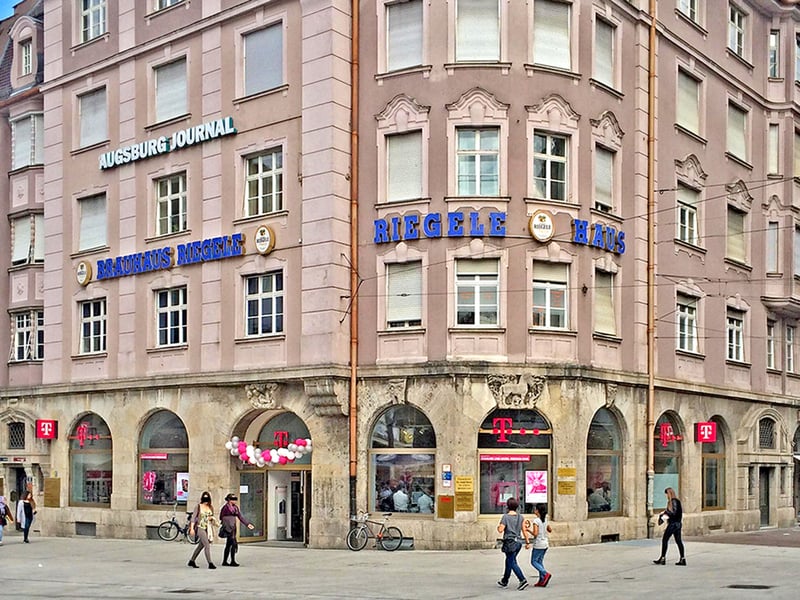 Store photo