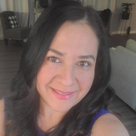 Allstate Insurance Agent Claudia Salinas Spence