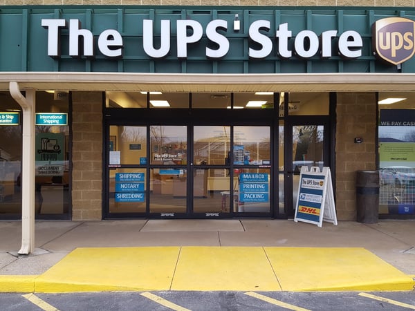 Facade of The UPS Store Fishcreek Plaza