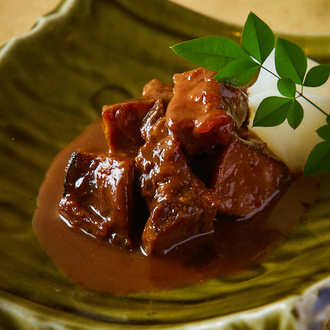 牛タンの旨煮
