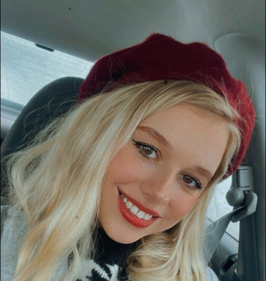 Photo of Lola Moloshenko