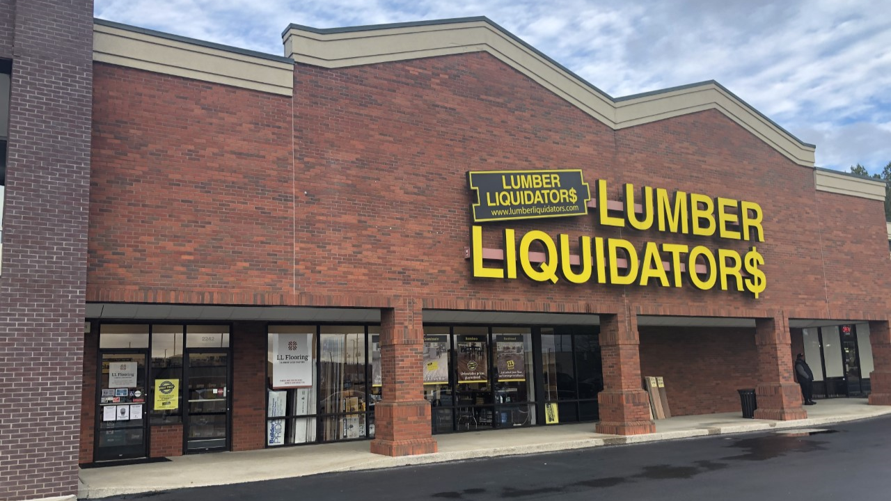 LL Flooring #1063 Pelham | 2242 Pelham Parkway | Storefront
